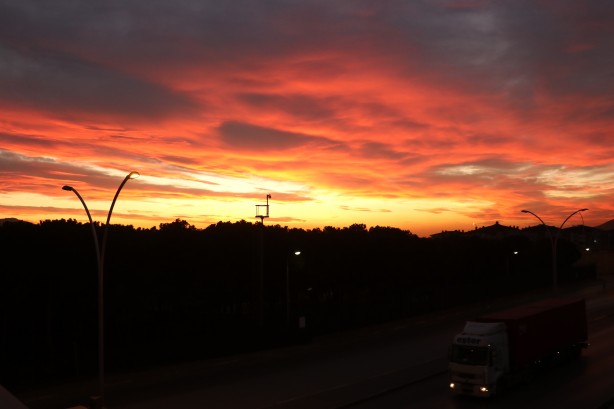 Foto - Gökyüzündeki renk cümbüşü görenleri mest etti!