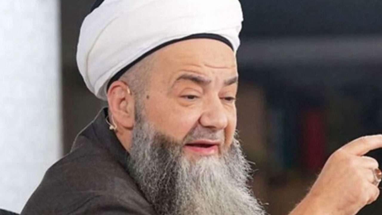 Foto - Gökyüzündeki yıldız kayması aslında bakın neymiş! Cübbeli Ahmet Hoca tüyler ürperten açıklamayı yaptı