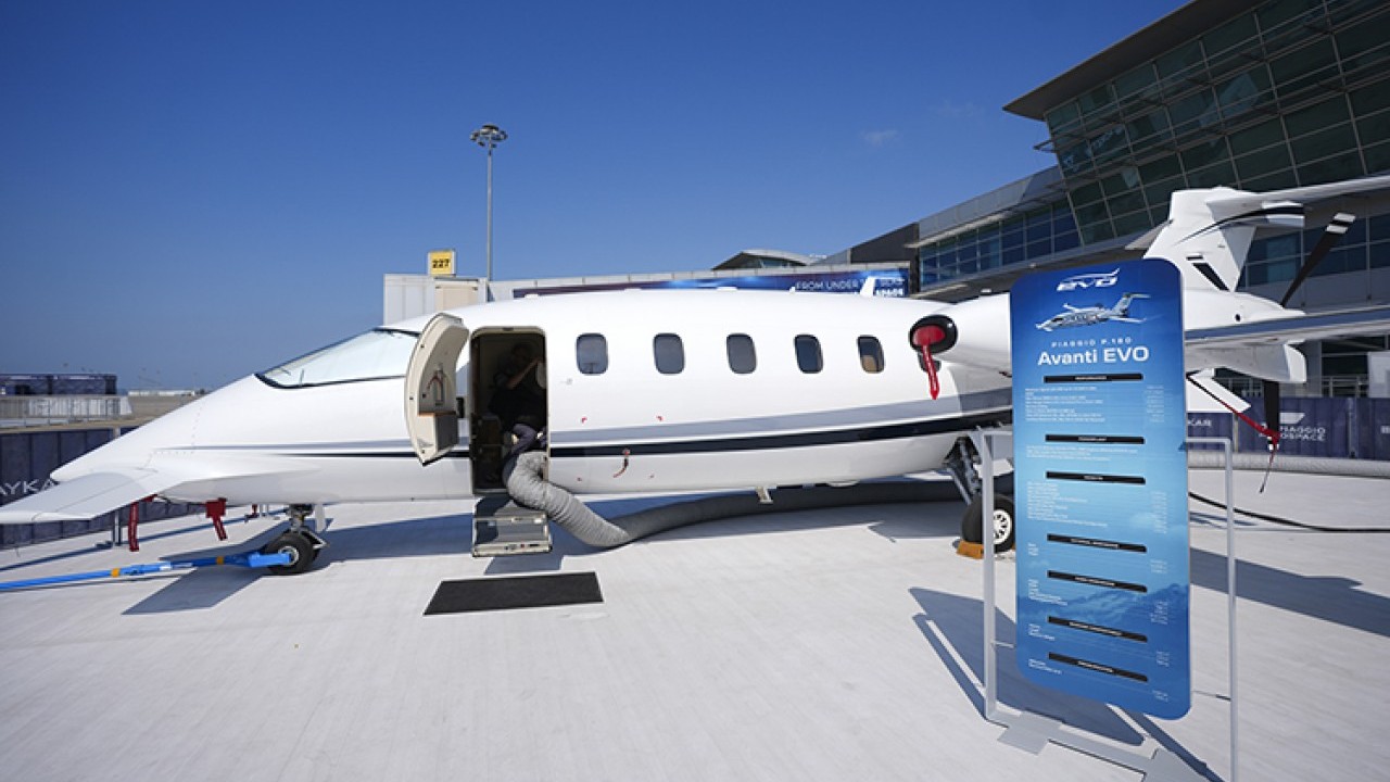 Foto - Gökyüzünün Ferrari'si ortaya çıktı: İşte tüm Türkiye'yi şaşırtan Baykar'ın yeni harikası