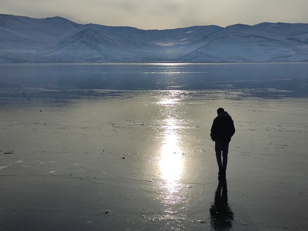 Göl üzerinde yürüme sezonu açıldı