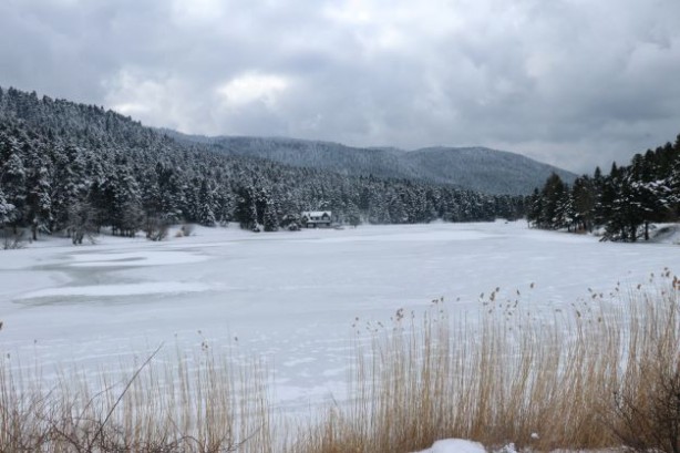 Foto - Gölcük dondu, ziyaretçiler akın etti