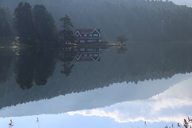 Foto - Gölcük Tabiat Parkı, hafta sonunu hareketli geçirdi