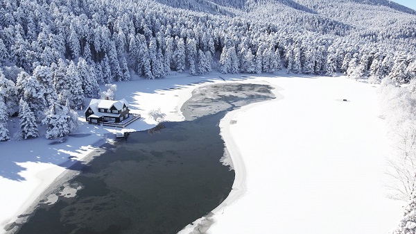Foto - Gölcük Tabiat Parkı'nda mest eden manzara