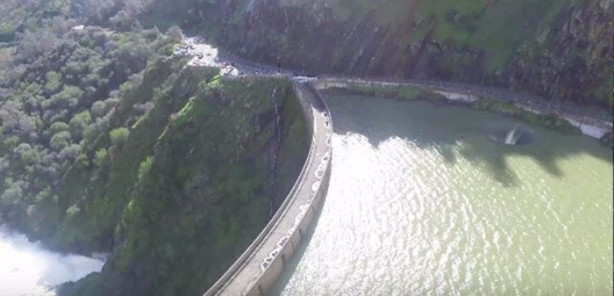 Foto - Göldeki çukurla ilgili iddia dudak uçuklatıyor!