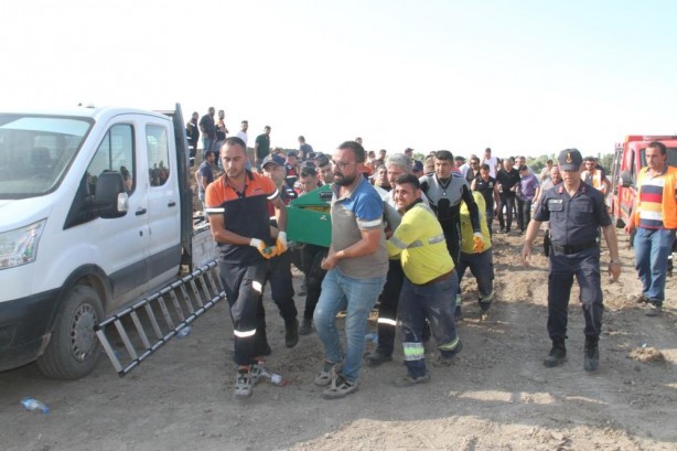 Foto - Gölete düşen iş makinesinin operatörü hayatını kaybetti
