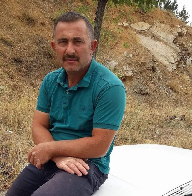 Foto - Gölete düşen iş makinesinin operatörü hayatını kaybetti