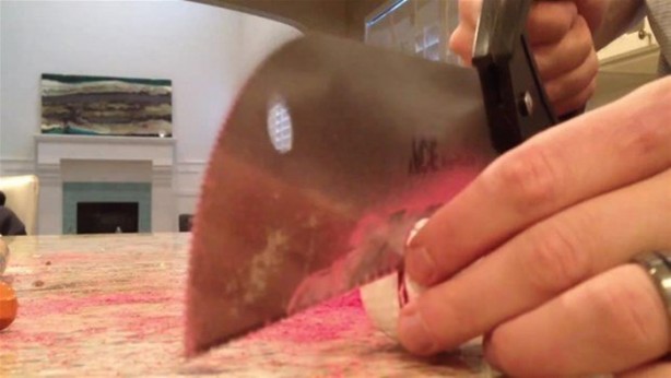 Foto - Golf topunun içinden bakın ne çıktı!