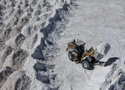Foto - Gölün hemen yanında 540 milyar dolarlık 'beyaz altın' keşfedildi! Her yerden fışkırıyor