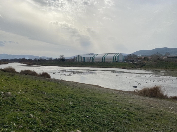 Foto - Gönen çayında korkutan görüntü! Son yılların en düşük seviyesinde