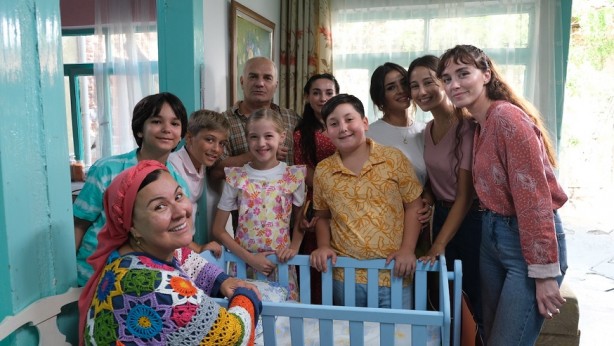 Foto - Gönül Dağı dizisinde beklenmedik gelişme! Selahaddin ve Teşkilat’ı yayınlayan TRT’de flaş hareket… Büyük sürpriz…