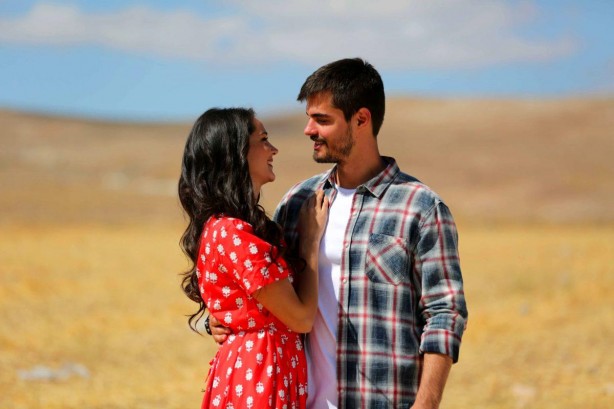 Foto - Gönül Dağı dizisiyle ilgili sürpriz gelişme! Bu hafta ekranda olmayacak