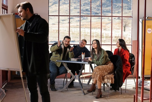 Foto - Gönül Dağı son bölüm fragmanında yakıp, kasıp kavuracak! Gönül Dağı'nda sürprizin kralı dedirtecek bomba gelişme