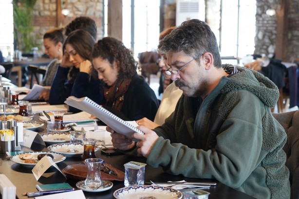 Foto - Gönül Dağı, Teşkilat'ı yayınlayan TRT'de flaş gelişme! Çok konuşulacak bir dizi daha geliyor!