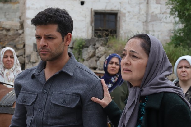 Foto - Gönül Dağı ve Kudüs Fatihi Selahaddin Eyyubi'yi yayınlayan TRT1'de flaş gelişme! Müthiş bölüm geliyor...