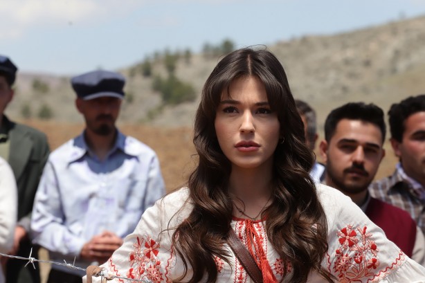 Foto - Gönül Dağı ve Kudüs Fatihi Selahaddin Eyyubi'yi yayınlayan TRT1'de flaş gelişme! Müthiş bölüm geliyor...