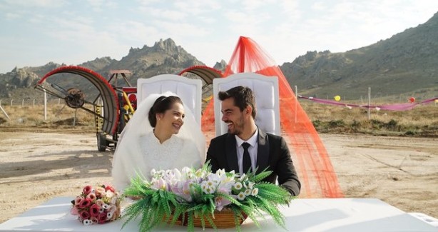 Foto - Gönül Dağı’nda bomba değişim! Başrol yeni olayı açıkladı