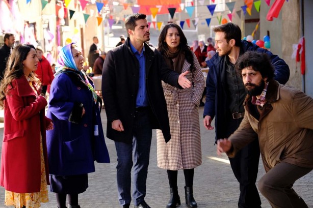 Foto - Gönül Dağı'ndan kötü haber! Hayranları bunu beklemiyordu