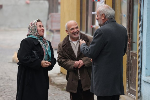 Foto - Gönül Dağı'ndan müthiş haber! Hayranları bunu beklemiyordu! yeni gelişme TRT az önce tüm kamuoyuna açıkladı