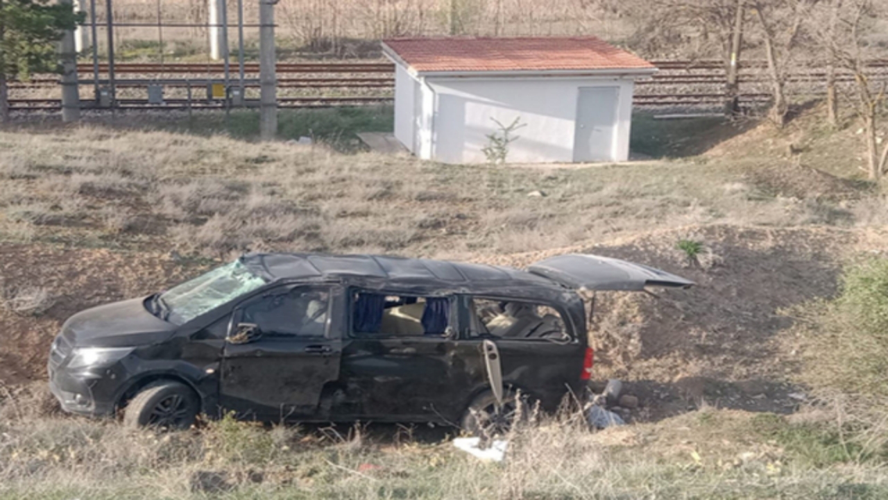 Foto - "Gönül Dağı"nın başrol oyuncusu, trafik kazası geçirip yoğun bakıma alınmıştı! İşte o üzücü kazadan ilk görüntüler