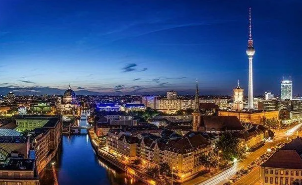 Foto - Google ile İngiltere işbirliği! Türkiye'yi bakın hangi şehirle tanıyorlar