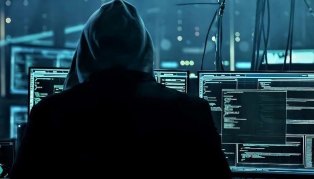 Foto - Google, Samsung Galaxy kullanıcılarını uyardı: "Güvende değilsiniz!"