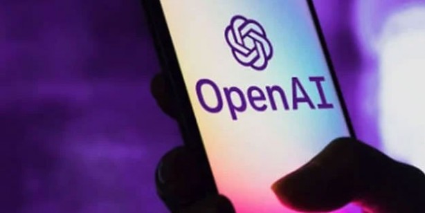 Foto - Google’da ChatGPT paniği