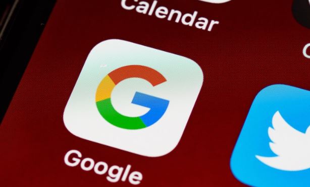 Foto - Google’dan Apple’a tarihi çalım