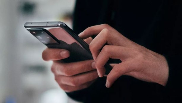 Foto - Google'dan Samsung'a uyarı