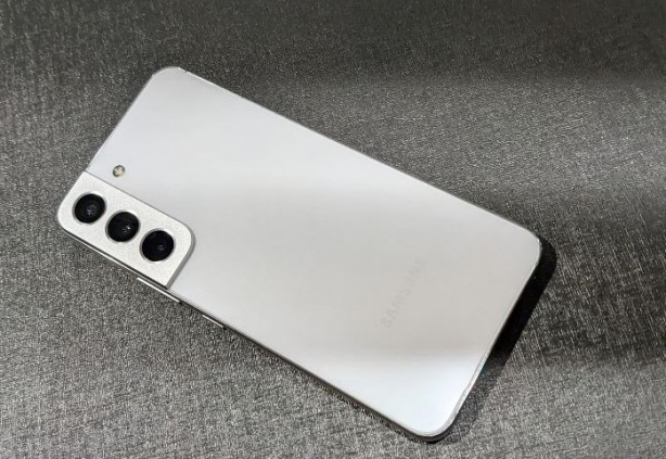 Foto - Google'dan Samsung'a uyarı