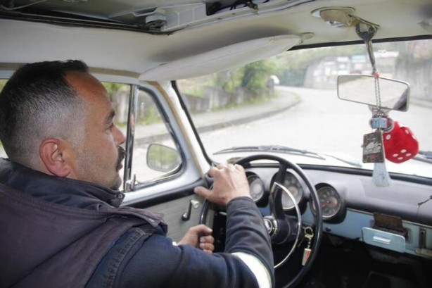 Foto - Gören bir daha bakıyor! Nostaljik aracına talep çok, fiyatı 350 bin TL