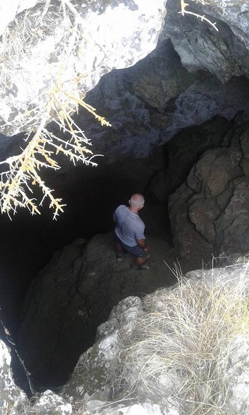 Foto - Gören dönüp tekrar bakıyor! Mağara ismini bu dikitten alıyor