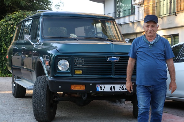 Foto - Gören fotoğraf çektirmek istiyor! Bu araç için ev teklif ettiler