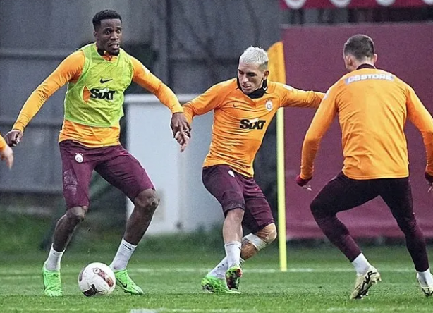 Foto - Gören gözlerine inanamayacak: Bitirici hamleyi yapmak üzere… Fenerbahçe’yi dehşete düşüren gelişmeyi duyurdu