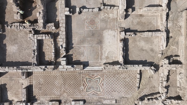 Foto - Gören tekrar dönüp bakıyor! 1700 yıllık eser hayran bırakıyor