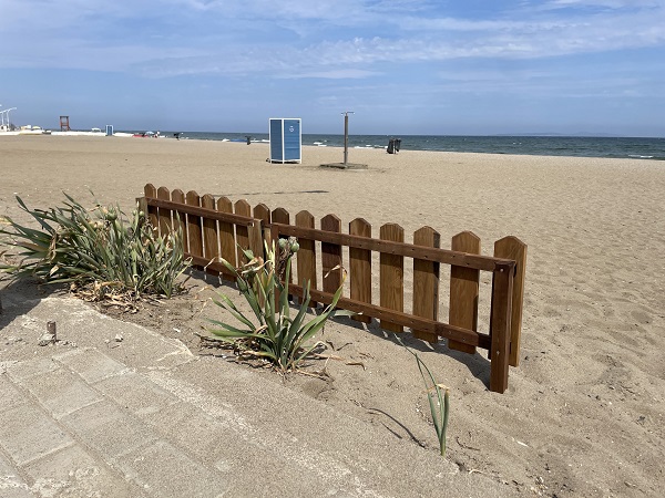 Foto - Görenler anlam vermeye çalıştı! Bakın kumsalı neden bu hale getirdiler!
