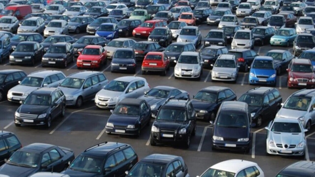 Foto - Görenler ayırt etmekte zorlandı! İşte dünyada birbirine en çok benzeyene otomobiller