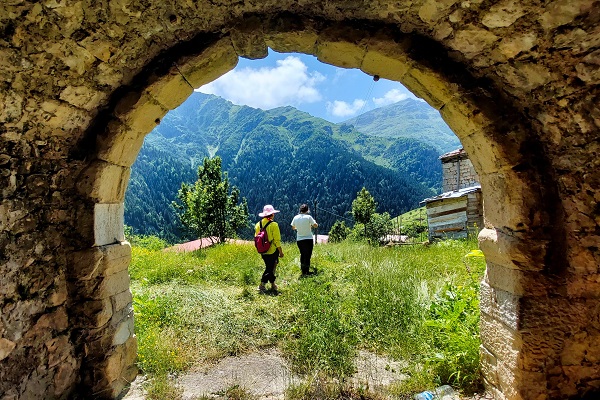 Foto - Görenler buradan ayrılmak istemiyor! Bu doğa harikası Türkiye'de