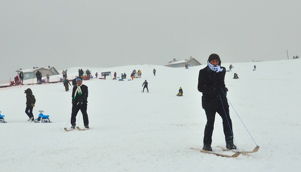 Foto - Görenler dönüp tekrar bakıyor! Bu kayağın farkı ne? 