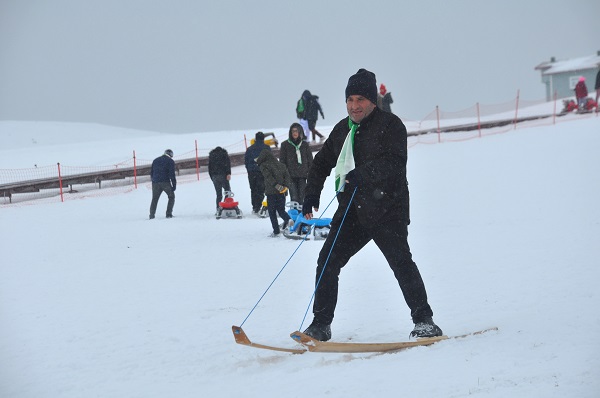 Foto - Görenler dönüp tekrar bakıyor! Bu kayağın farkı ne? 