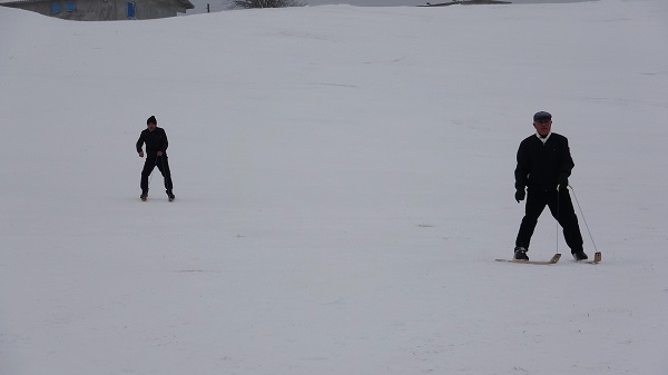 Foto - Görenler dönüp tekrar bakıyor! Bu kayağın farkı ne? 