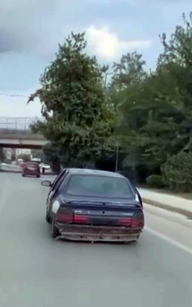 Foto - Görenler dönüp tekrar bakıyor! Herkesin gözü bu otomobilin üzerinde