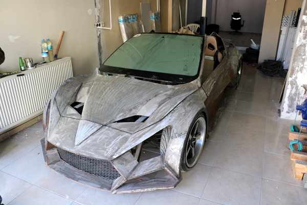 Foto - Görenler gözlerine inanamadı... Bir yerli otomobil de Sivas'tan çıktı