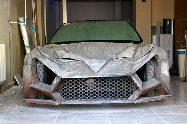 Foto - Görenler gözlerine inanamadı... Bir yerli otomobil de Sivas'tan çıktı