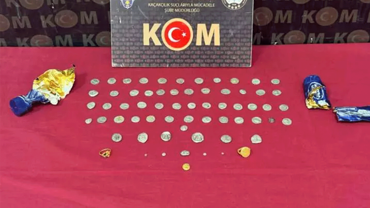 Foto - Görenler gözlerine inanamadı: Diş macununun içinden bakın ne çıktı!