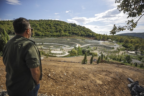 Foto - Görenler hayran kalıyor! Bu parkın peyzajı "Yıldızlı Gece" eserinden uyarlandı