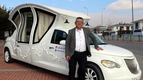 Foto - Görenler hemen telefonlarına sarılıyor! Dünyada sadece 2 tane var 1’i Türkiye’de