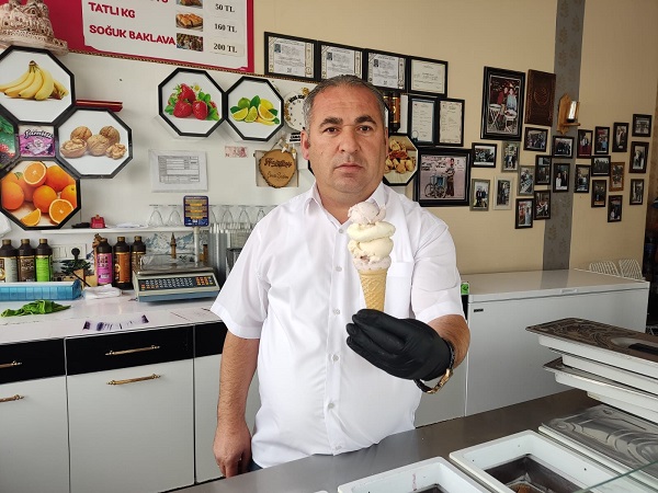 Foto - Görenler inanmakta zorlanıyor! Bu dondurmanın içinde öyle bir sebze kullanıldı ki! 