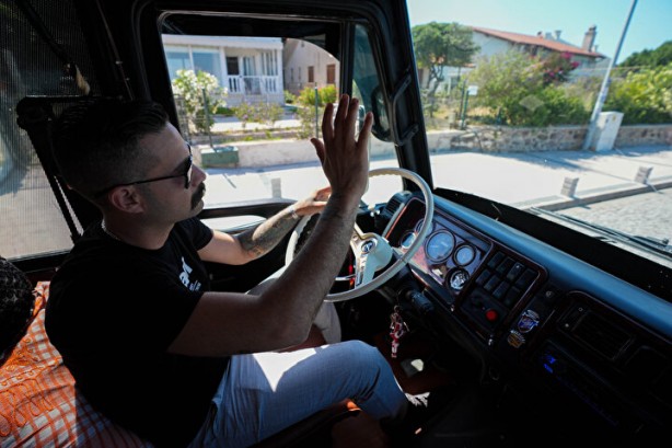Foto - Görenler ‘keşke bana da gelse’ diyorlar! Minibüs gibi durduğuna bakmayın bir de içine bakın