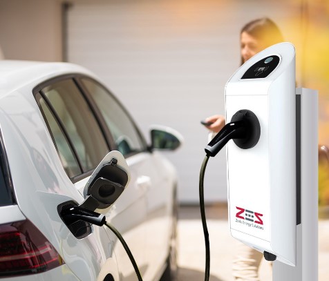 Foto - Görenler ne olduğunu anlamıyor! Elektrikli araçlara sıra dışı şarj sistemi