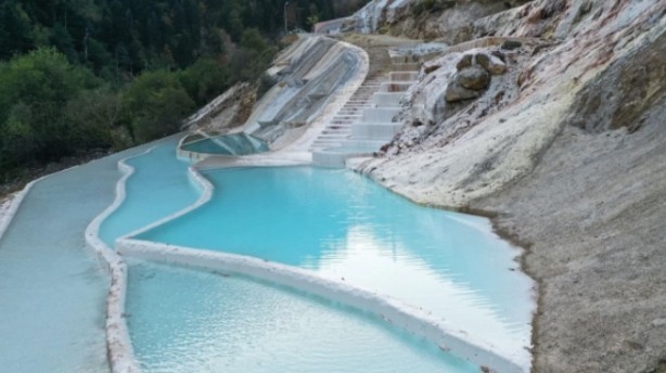 Foto - Görenler Pamukkale sanıyor! İşin aslı çok başka...